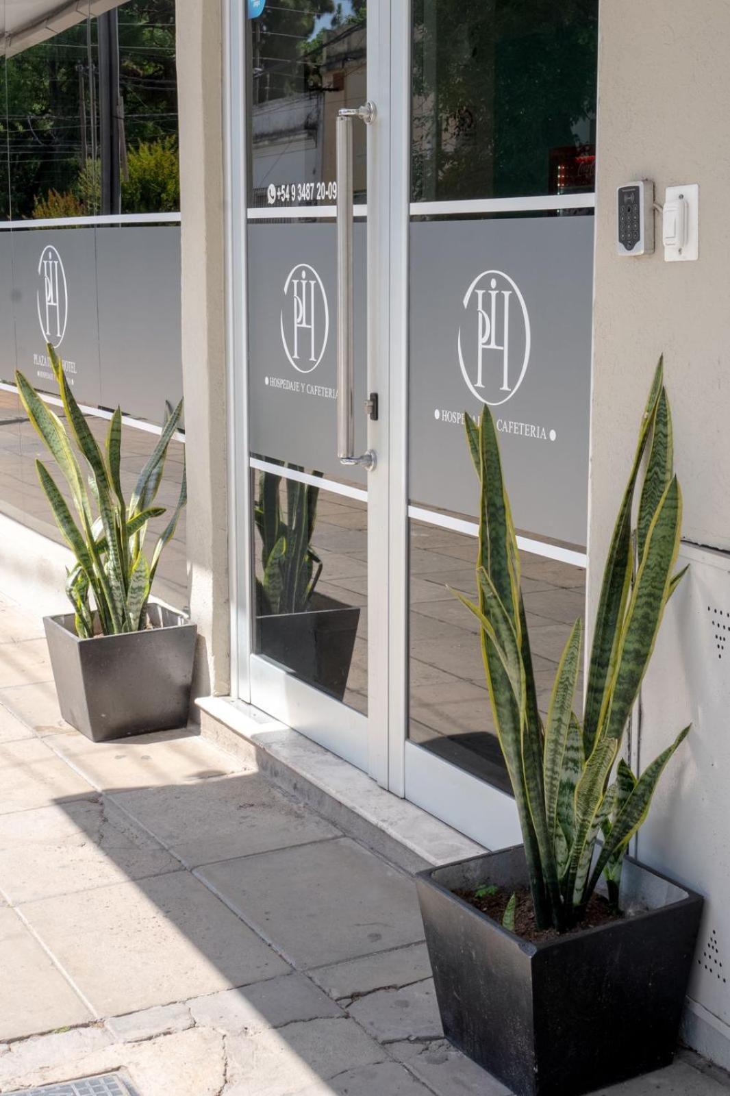 Hotel Plaza Italia Zárate 外观 照片